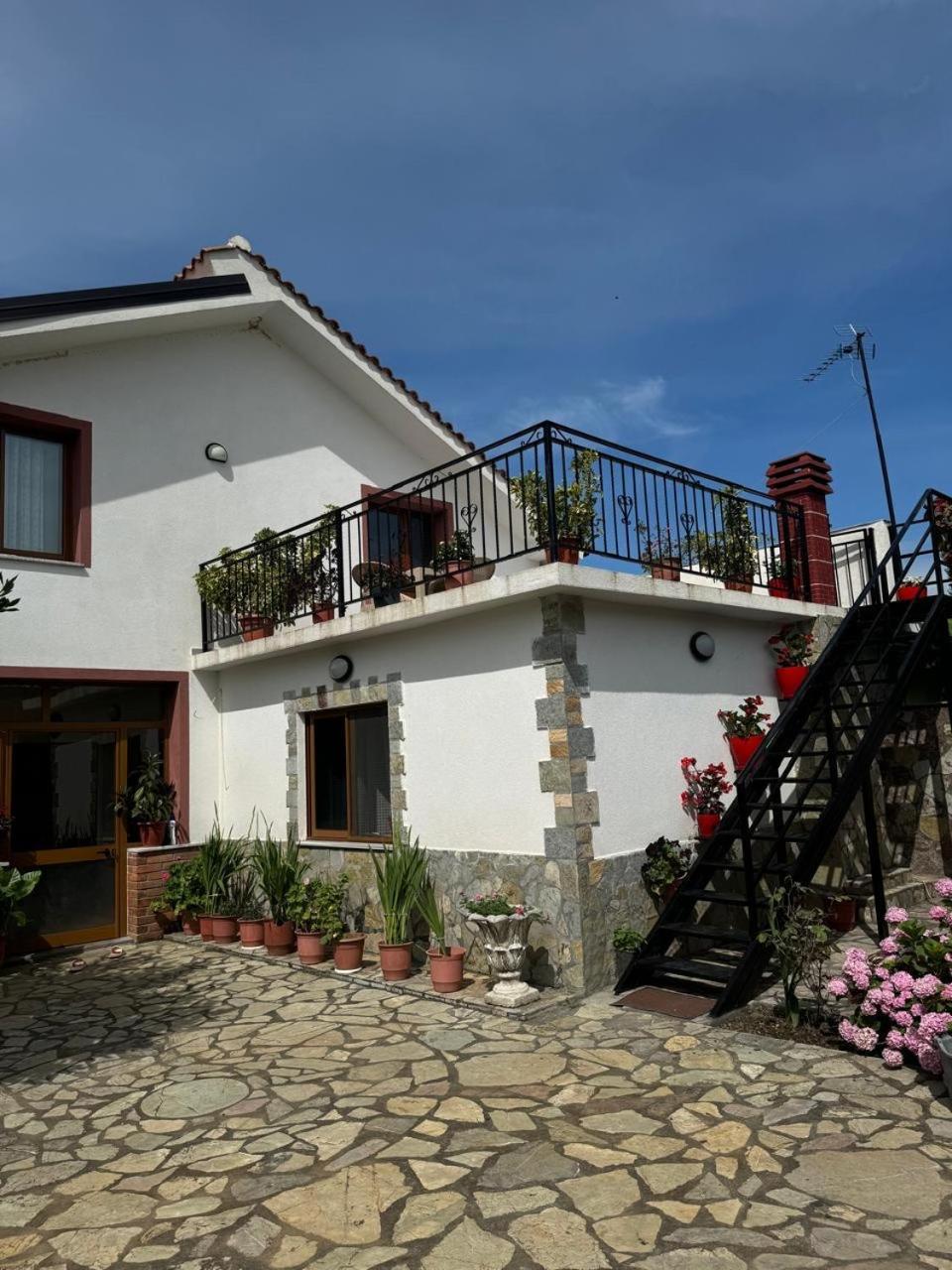 Villa Zefi Rrenc Papaj Extérieur photo