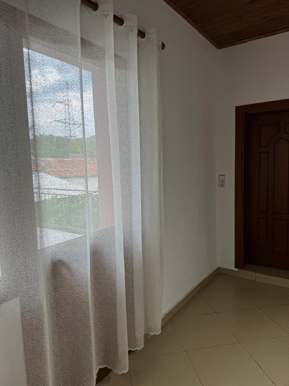Villa Zefi Rrenc Papaj Extérieur photo
