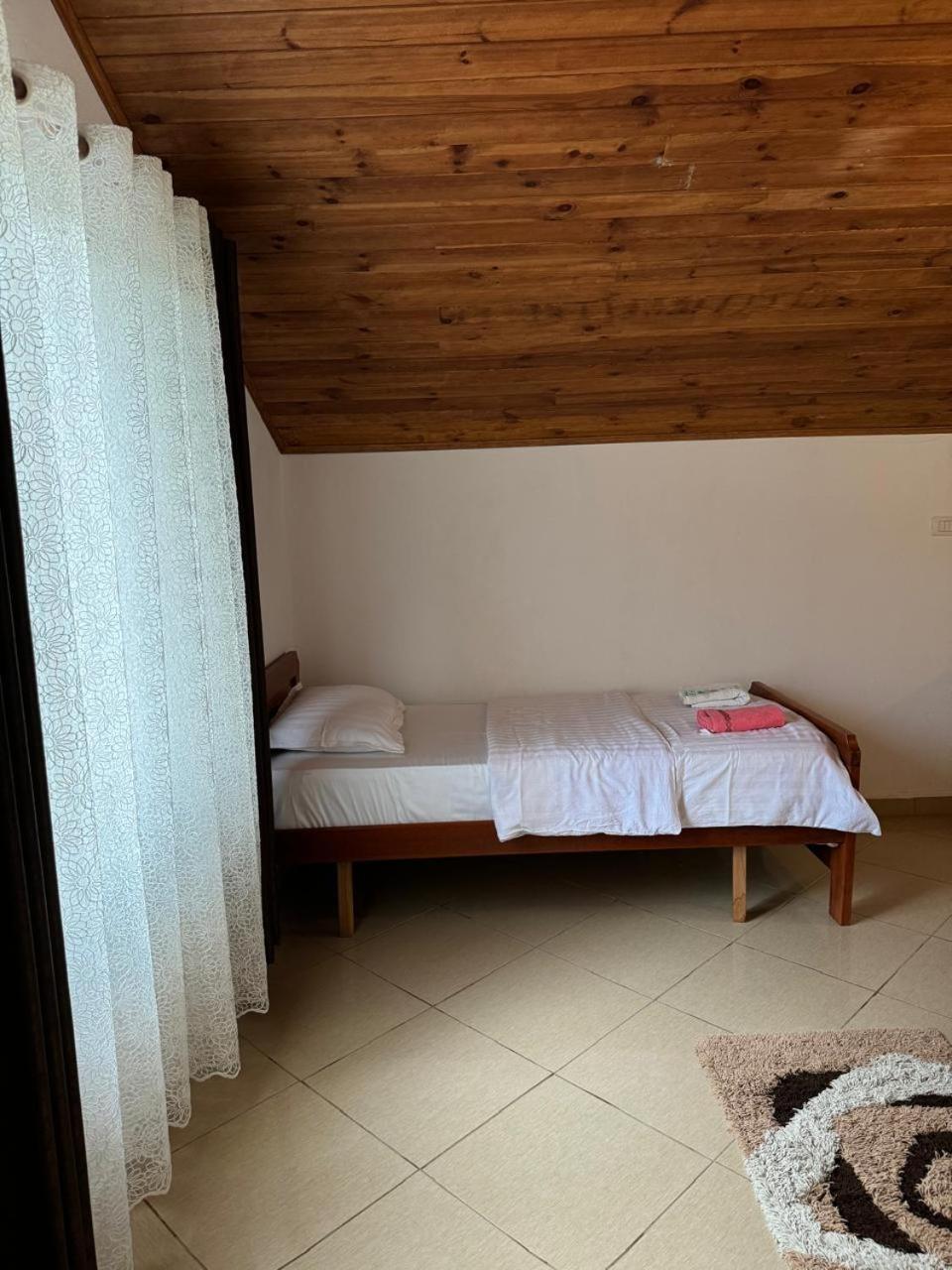 Villa Zefi Rrenc Papaj Extérieur photo