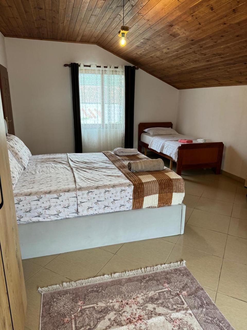 Villa Zefi Rrenc Papaj Extérieur photo