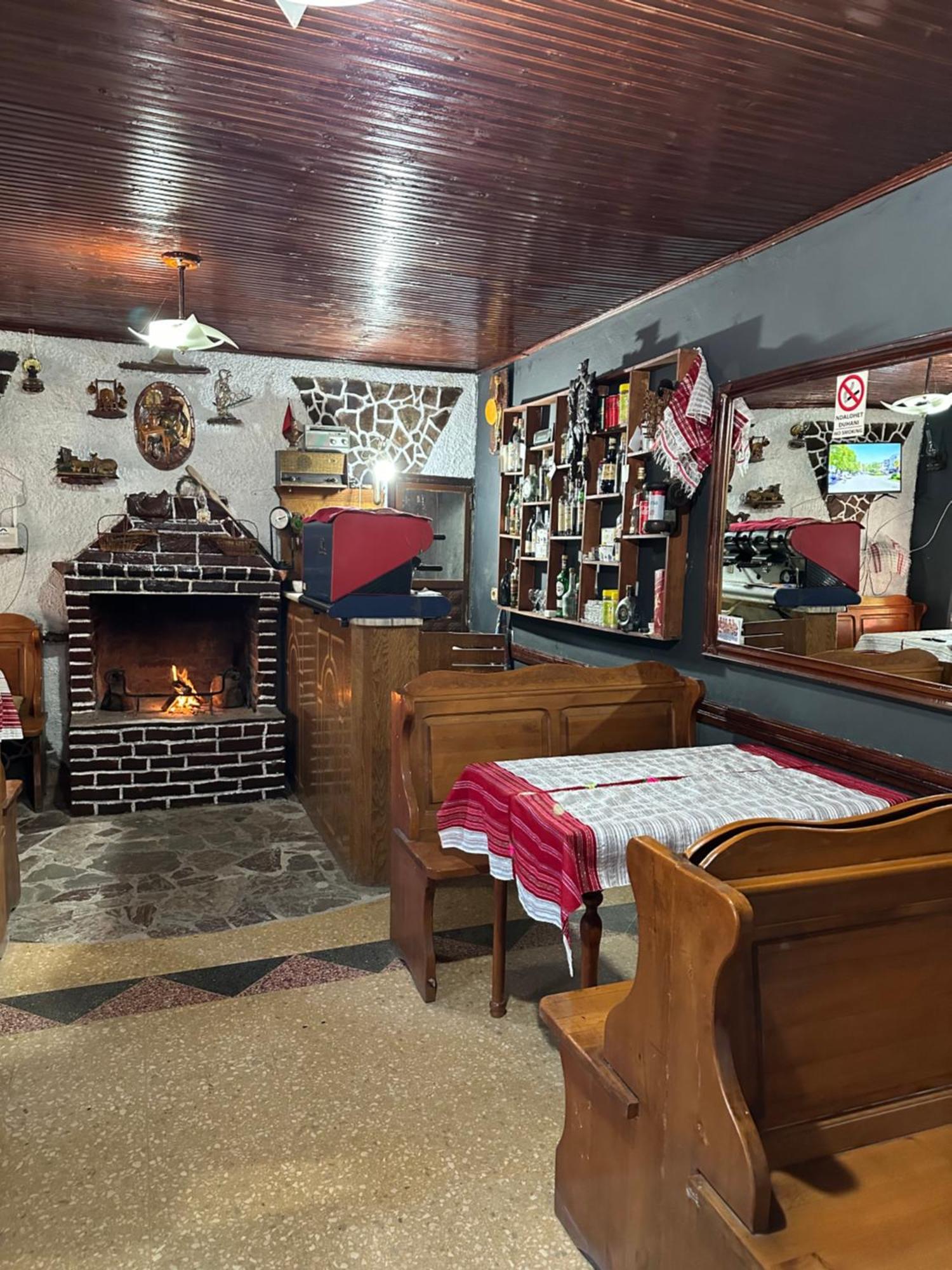 Villa Zefi Rrenc Papaj Extérieur photo